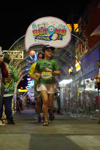 BIB: 50077
                            <button type="button" onclick="openModal(21831900)" class="btn btn-primary btn-sm float-right btn-popup" data-toggle="modal" data-target=".modal-high-quality">
                        <i class="fas fa-shopping-cart"></i> Add to Cart
                    </button>
                                            <button type="button" onclick="isThisMe(21831900, true)" class="btn btn-success btn-sm float-right btn-popup btn-isme hidden" data-toggle="tooltip" data-placement="bottom" title="นี่คือรูปของคุณใช่ไหม คลิกที่นี่เพื่อเอาเข้าอัลบั้ม">
                        <i class="fas fa-plus"></i> Add to album
                    </button>
                    <button type="button" onclick="isThisMe(21831900, false)" class="btn btn-warning btn-sm float-right btn-popup btn-isnotme hidden">
                        <i class="fas fa-ban"></i> Remove from album
                    </button>